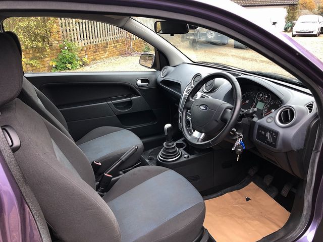 2008 FORD Fiesta Zetec Climate 1.25 075 - Picture 6 of 14