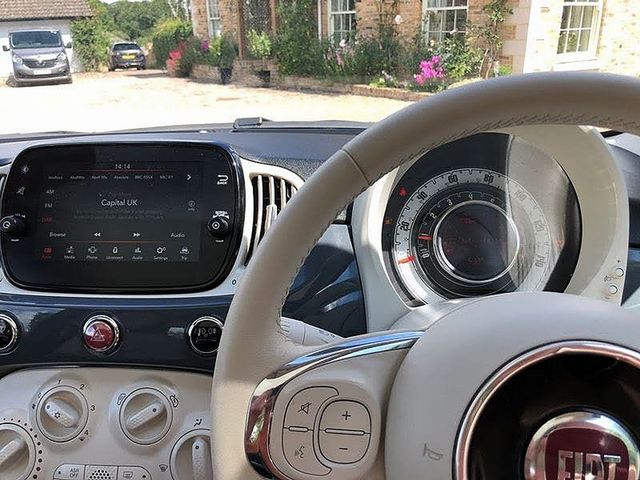 2019 FIAT 500 1.2i Lounge S/S - Picture 6 of 11