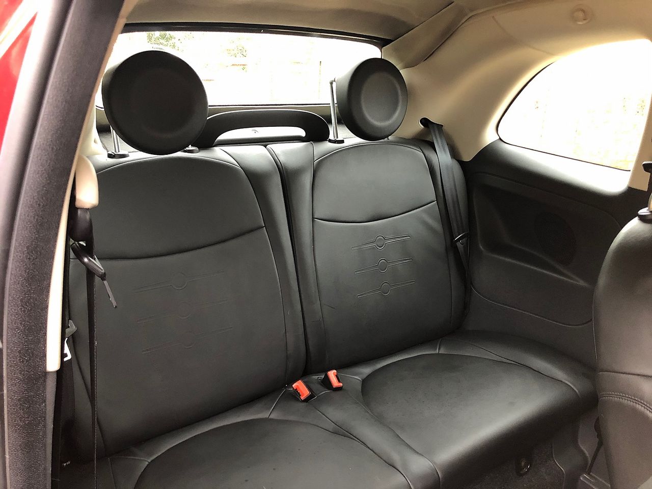 2010 FIAT 500 1.4-16v Lounge S/S C - Picture 11 of 15