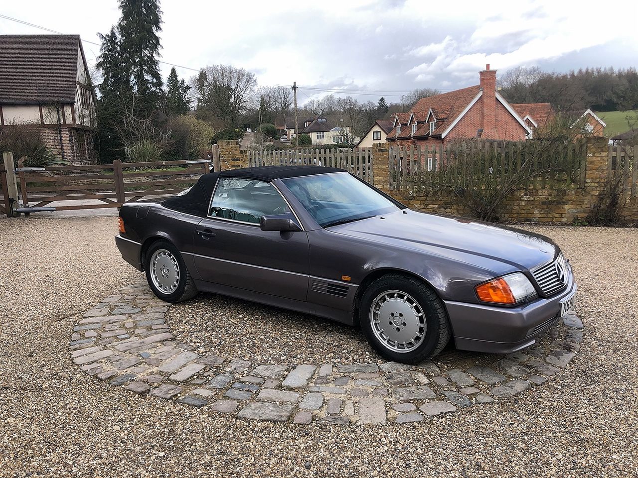 1992 MERCEDES 300SI Auto Roadster - Picture 6 of 12