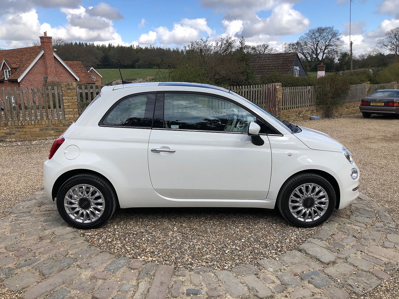 2019 FIAT 500 1.2i Lounge S/S - Picture 3 of 12