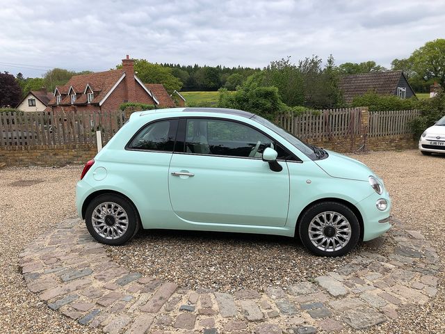 2016 FIAT 500 1.2i Lounge S/S - Picture 3 of 15
