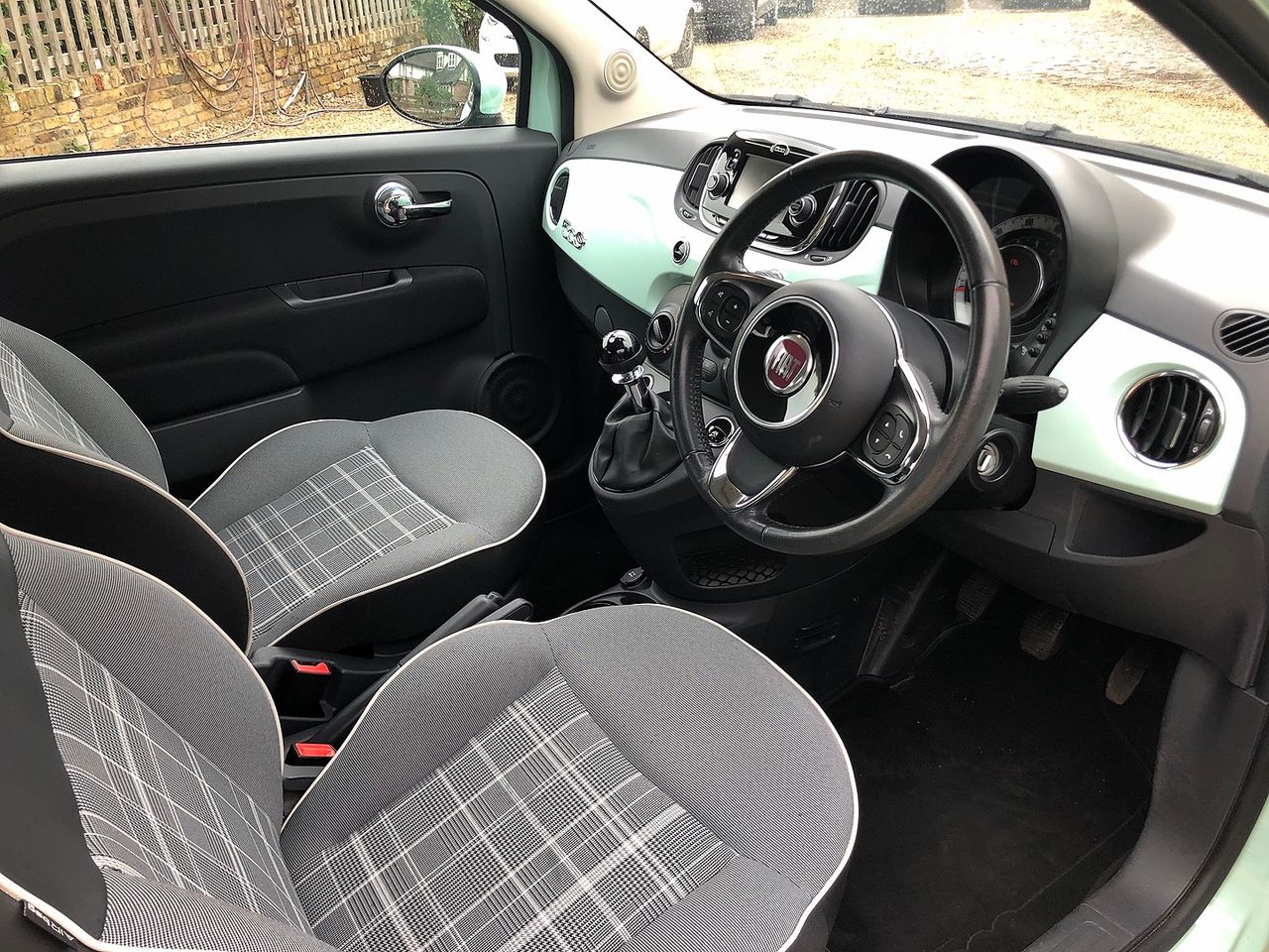 2018 FIAT 500 1.2i Lounge S/S C - Picture 11 of 14