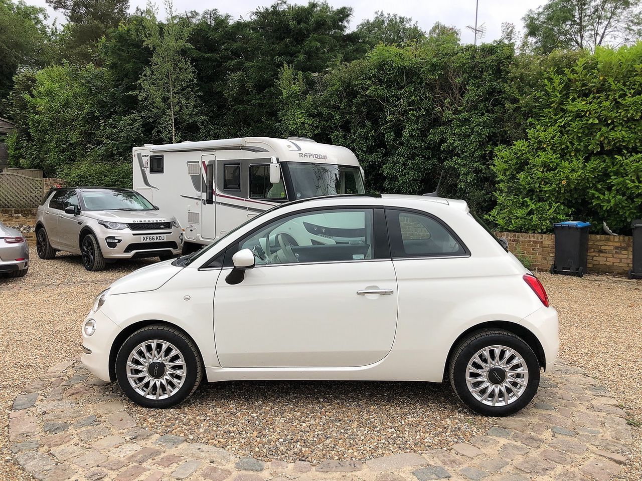 2017 FIAT 500 1.2i Lounge S/S - Picture 5 of 14