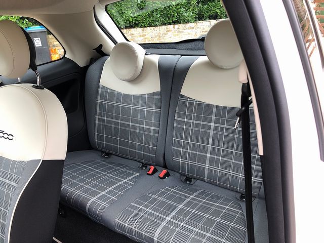 2018 FIAT 500 1.2i Lounge S/S - Picture 13 of 14